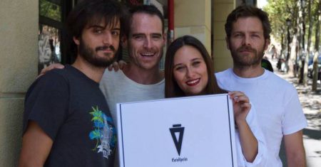 Inés Quintanar junto a compañeros del equipo de Hiperión. Foto Miguel Vega.