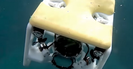 dron submarino