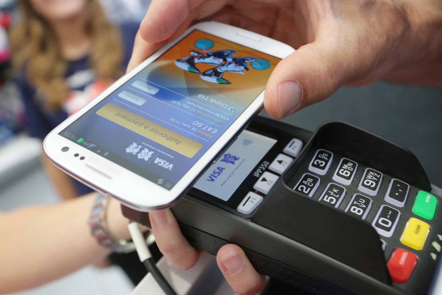 Qué significan las siglas NFC y qué usos puedes darle a esta tecnología en  tu móvil